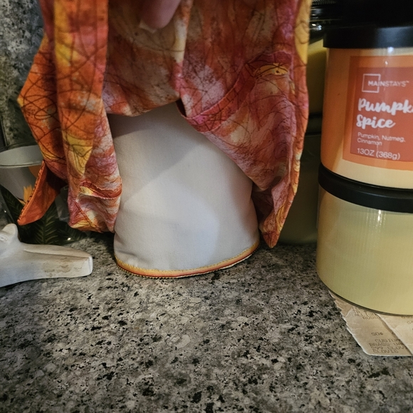 Carolyn Wyberg Folk Art Irish Country Girl - Picture 2 of 8